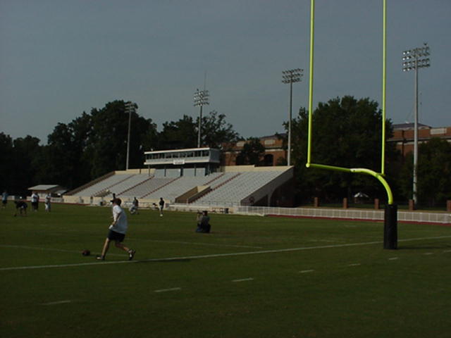 fieldgoalposts.jpg