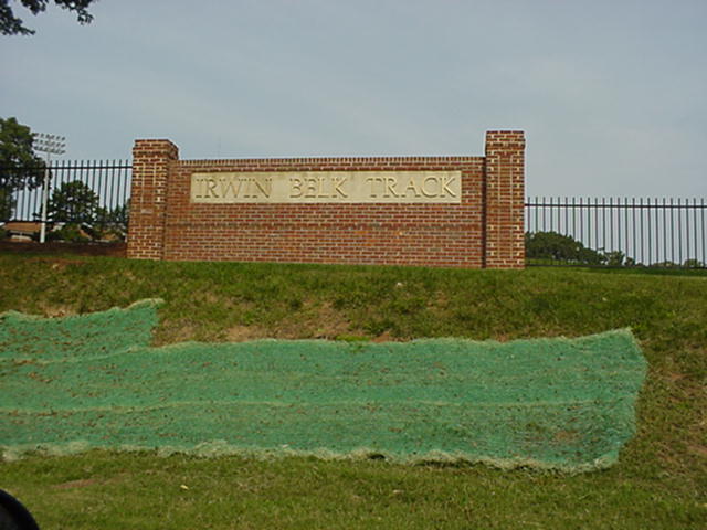 fieldsign.jpg